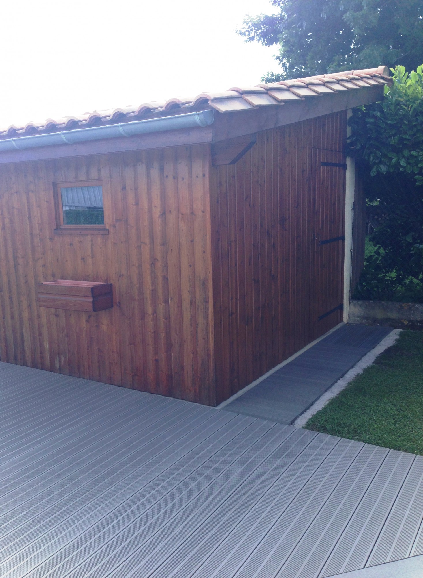 terrasse Composite Deck'O Zen gris.100%BOIS Mérignac près de Bordeaux Gironde 33 et Bidart près de Bayonne 64