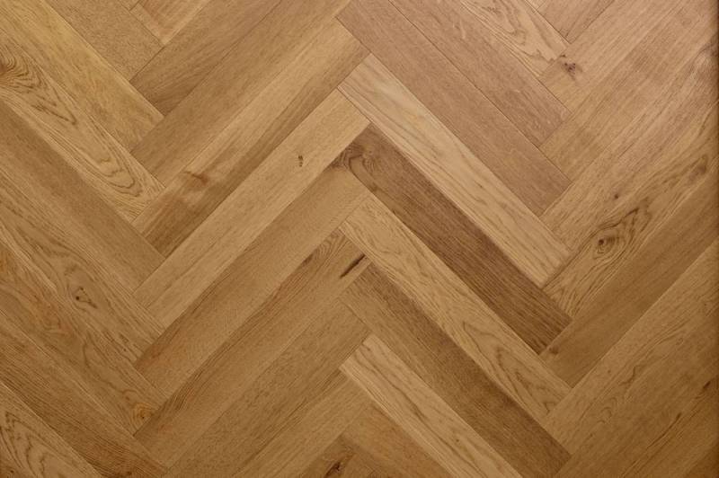 Poser du Parquet contrecollé chêne Baton Rompu rustique Bordeaux centre ville