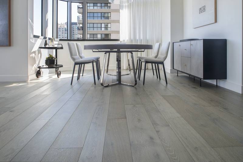 Parquet contrecollé chêne haut de gamme Arbony RÉSIDENCE : modernité et authenticité à Mérignac près de Bordeaux