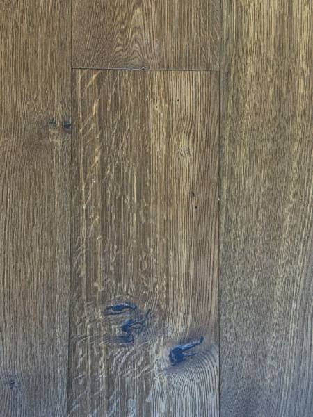 Parquet Toledo, le contrecollé à la teinte authentique proche du Bouscat