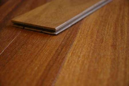 Notre zone d'activité pour ce service Spécialiste reconnu en Aquitaine dans la vente de lames en bois exotique FSC pour la construction durable de terrasses extérieures à